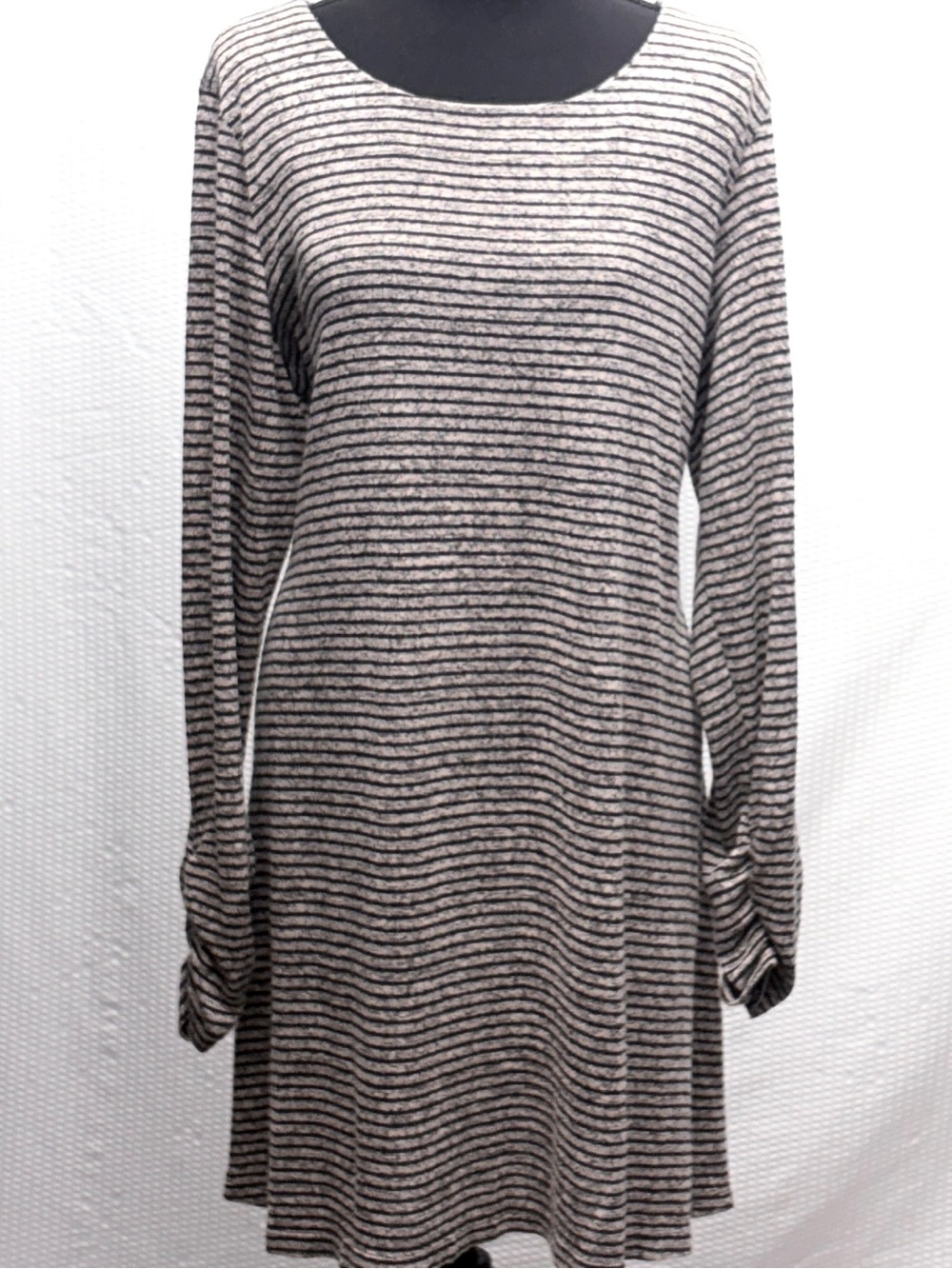 R&K Originals Striped Knit A-Line Dress w/ Ruched Sleeves Blk Gry Tan Women 18